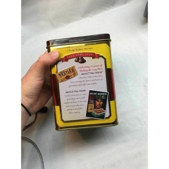 Nestle's Toll House Cookie Tin advertisment tin - Picture 5 of 6